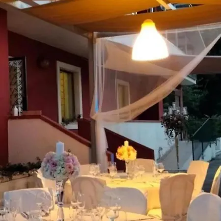 Il Melograno Ristorante E 3* Μπενεβέντο