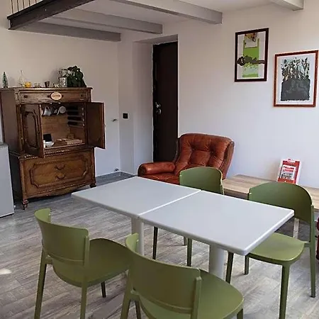 فندق مبيت وإفطار Il Melograno Ristorante E 3*